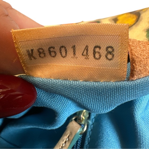 Dooney & Bourke Vintage Set EUC Hobo Bag & Coin Pouch With Rainbow Zippers - Picture 13 of 16